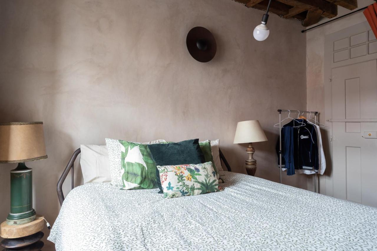 Pensión Portuguese Style Bedroom